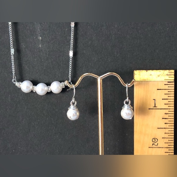 HAND CRAFTED Silver White Pearl rhinestone necklace an earrings dainty Gift Set - Picture 10 of 10